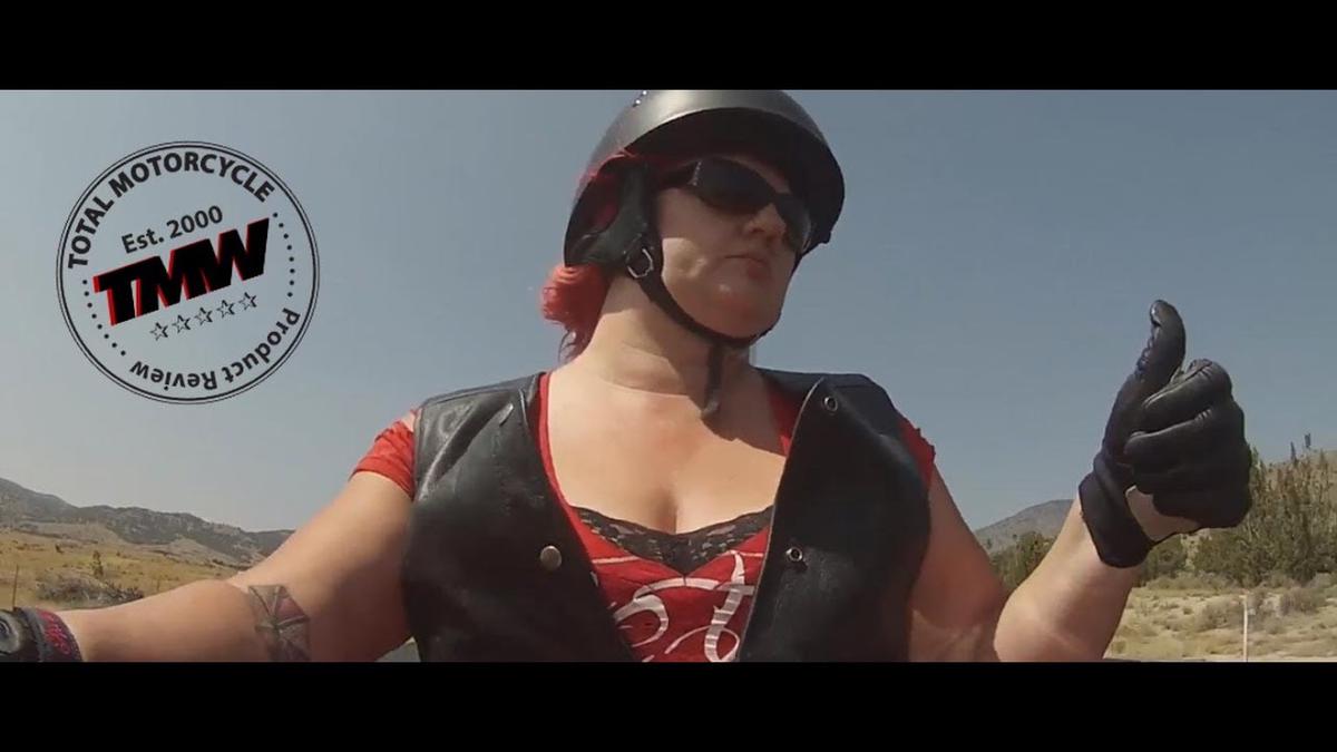 'Video thumbnail for TMW Review: Rowdy Women's Vest by Viking Cycle'