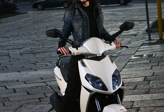 2010 Aprilia Sportcity One 50 Street