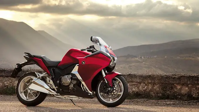 2014 Honda VFR1200FA DCT Review