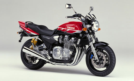 2000 Yamaha XJR1300SP