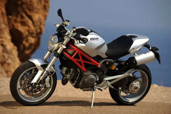 2009 Ducati Monster 1100 