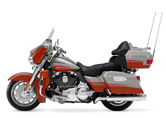 2009 Harley-Davidson FLHTCUSE4 CVO Ultra Classic Electra Glide 