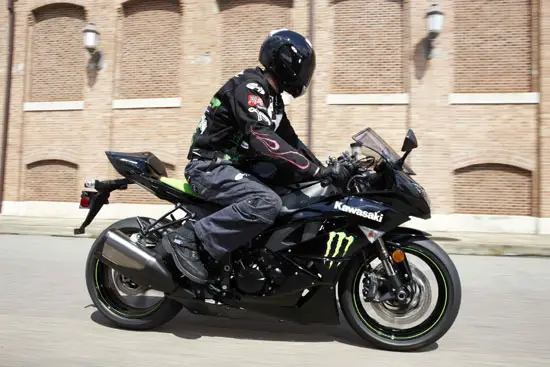 2009 Kawasaki Ninja ZX-6R Monster Energy 