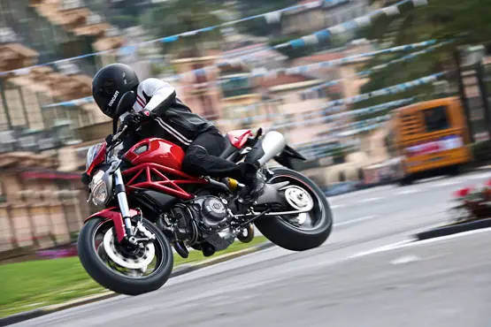 2011 Ducati Monster 796 