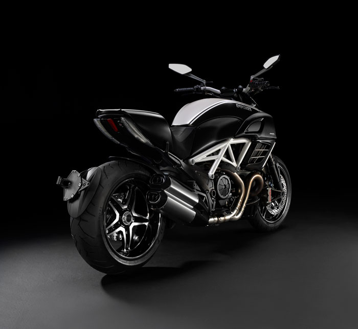 2012 Ducati Diavel AMG Special Edition 