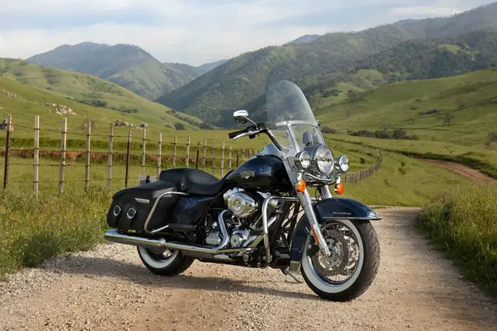 2012 Harley-Davidson FLHRC Road King Classic