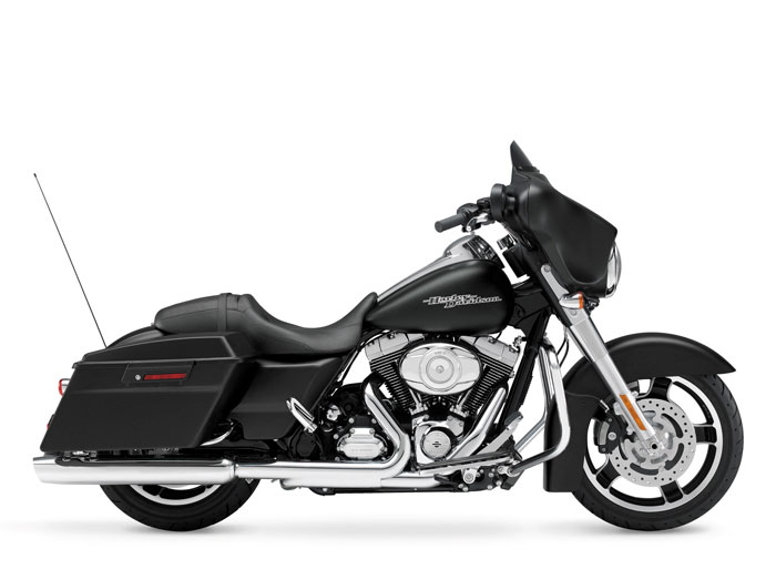 2013 Harley-Davidson FLHX Street Glide Review