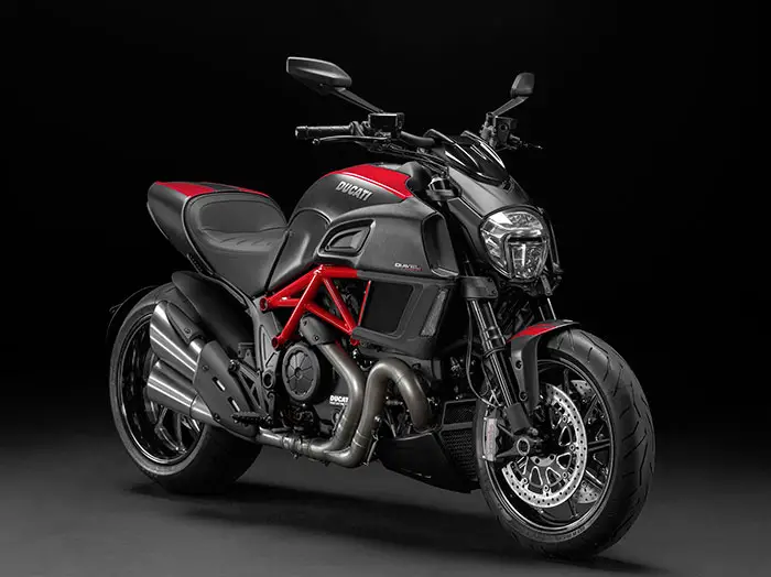 2015 Ducati Diavel Carbon 