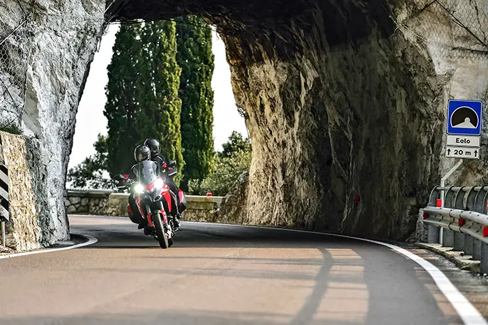 2015 Ducati Multistrada 1200 S Touring D-air 