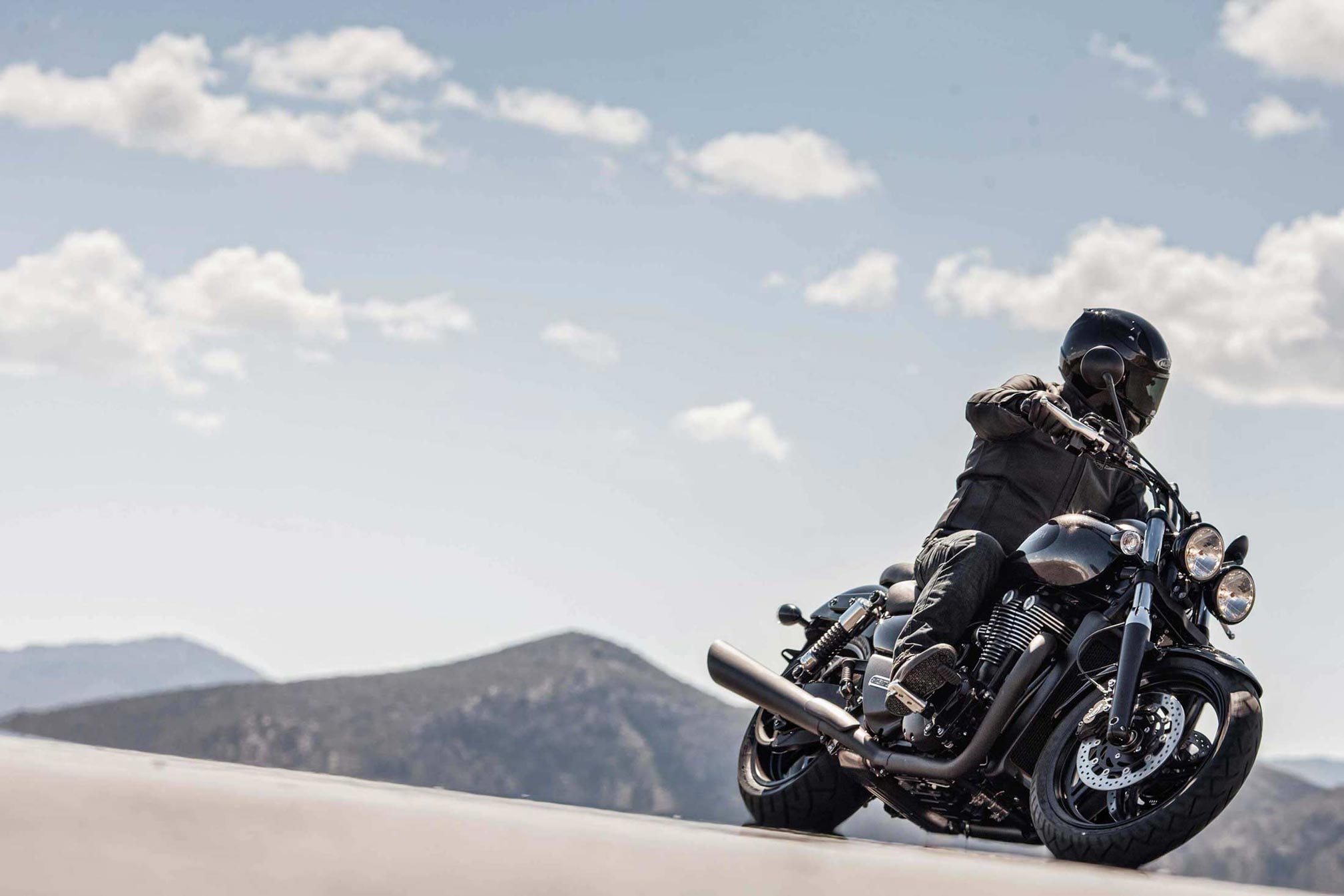 2015 Triumph Motorcycle Thunderbird Commander