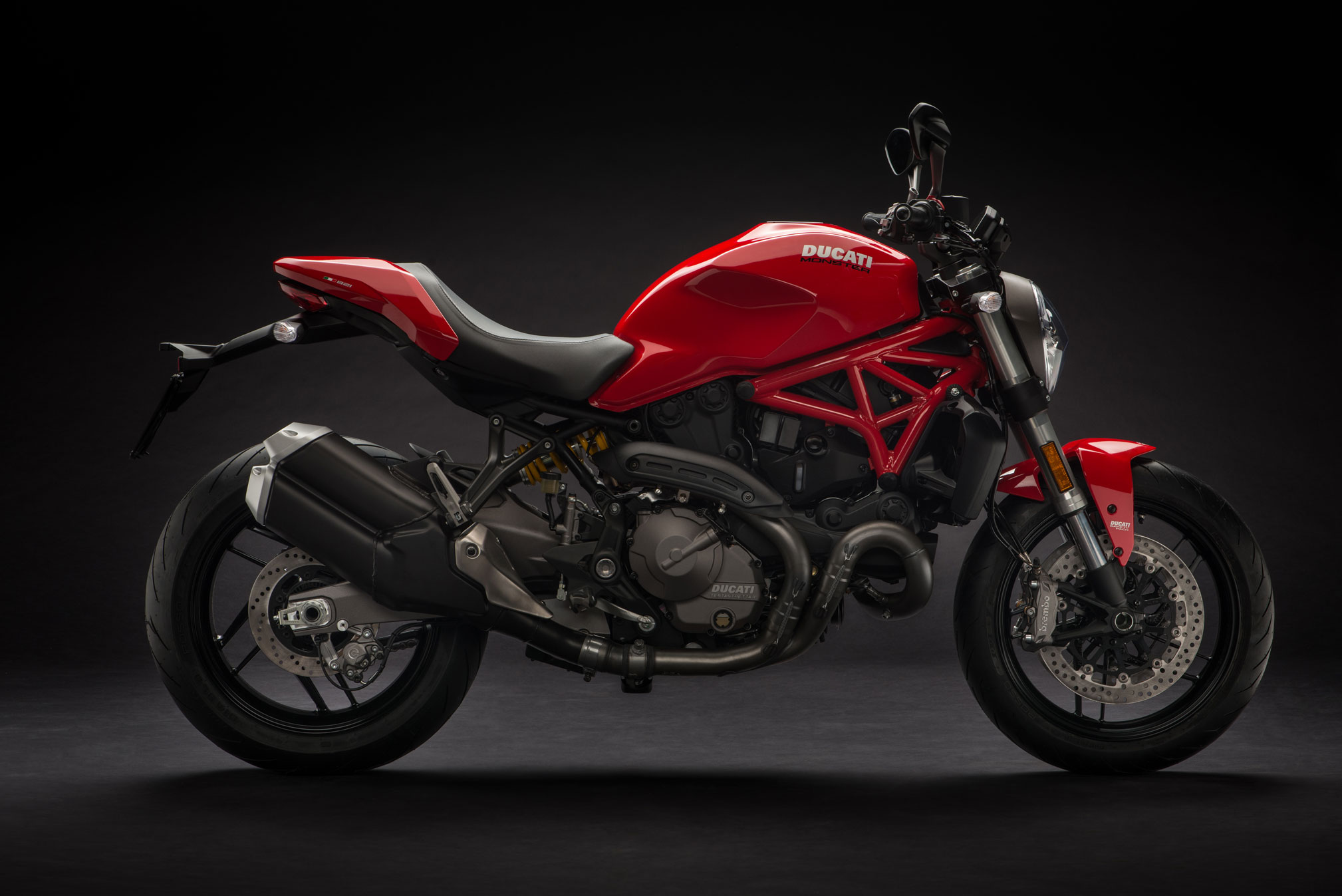 Ducati monster характеристики. Ducati Monster 821 2020. Ducati Monster 821 Stealth. Ducati Monster 821 2018. Ducati Monster 821 2017.