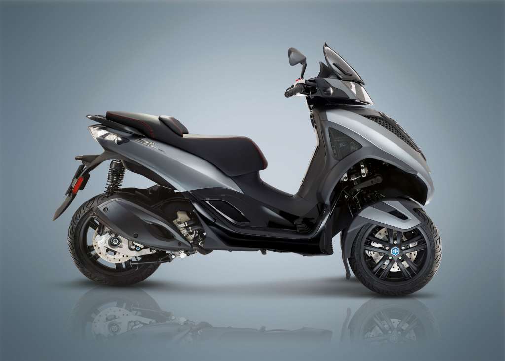 2018 Piaggio MP3 300 Yourban LT Review • Total Motorcycle