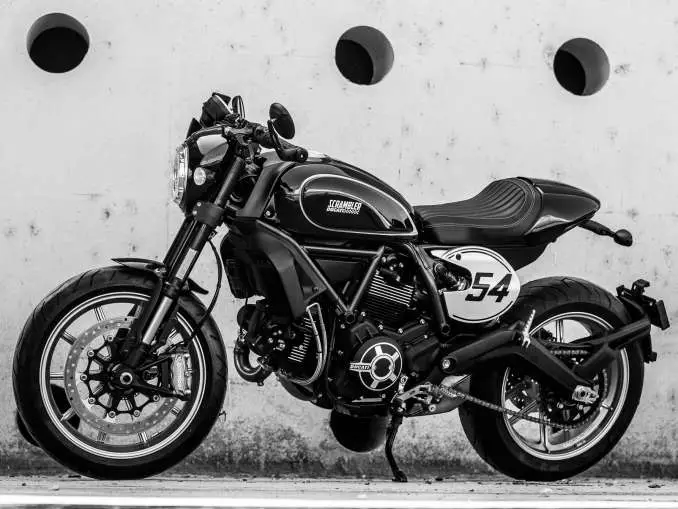 2018 Ducati Scrambler Sixty2 Review • Total Motorcycle