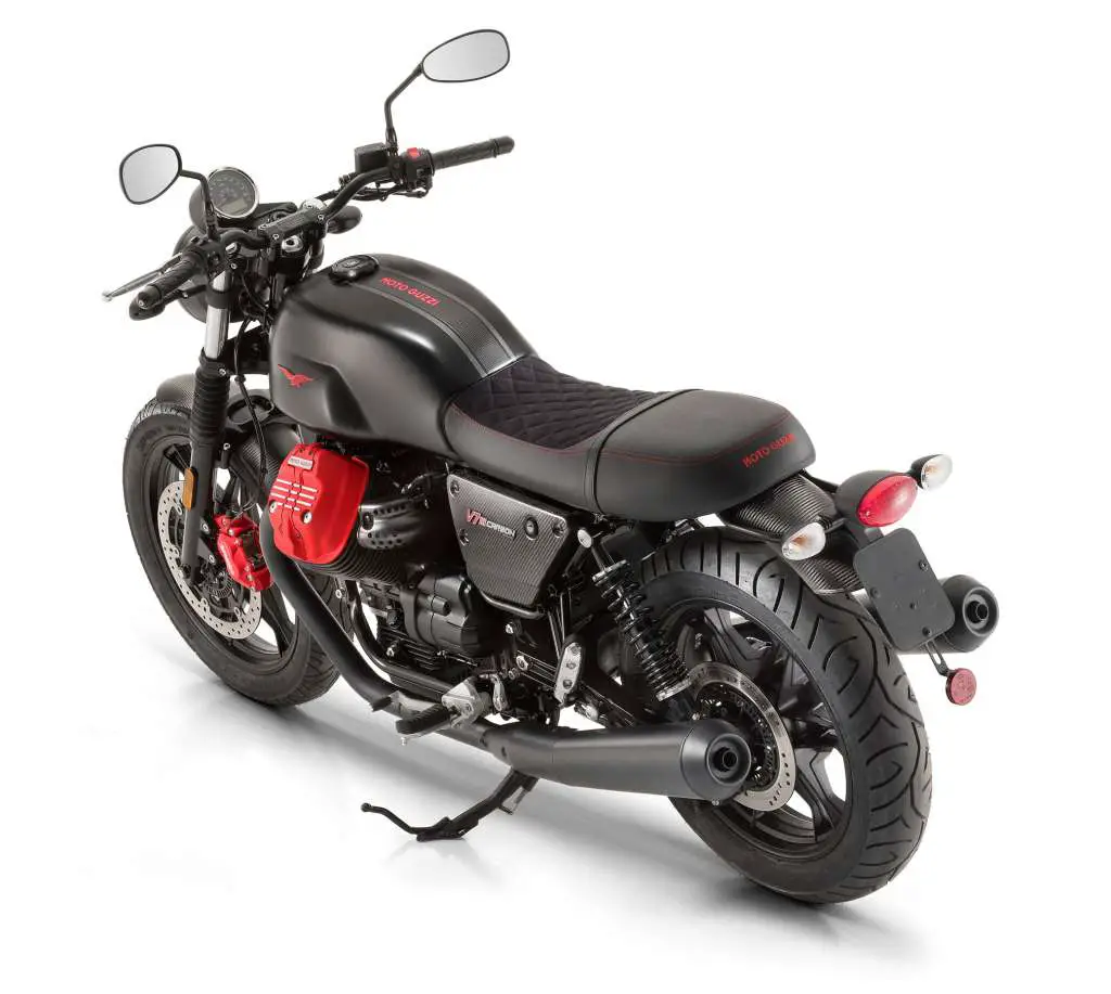 2018 Moto Guzzi V7III Carbon