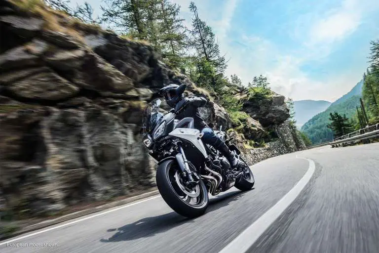 ktm 790 adventure vs yamaha tracer 900