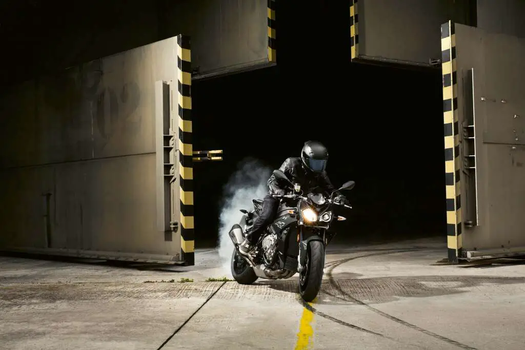 2019 BMW S1000R