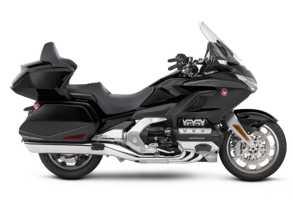 2019-Honda-Gold-Wing-Tour-Automatic-DCT