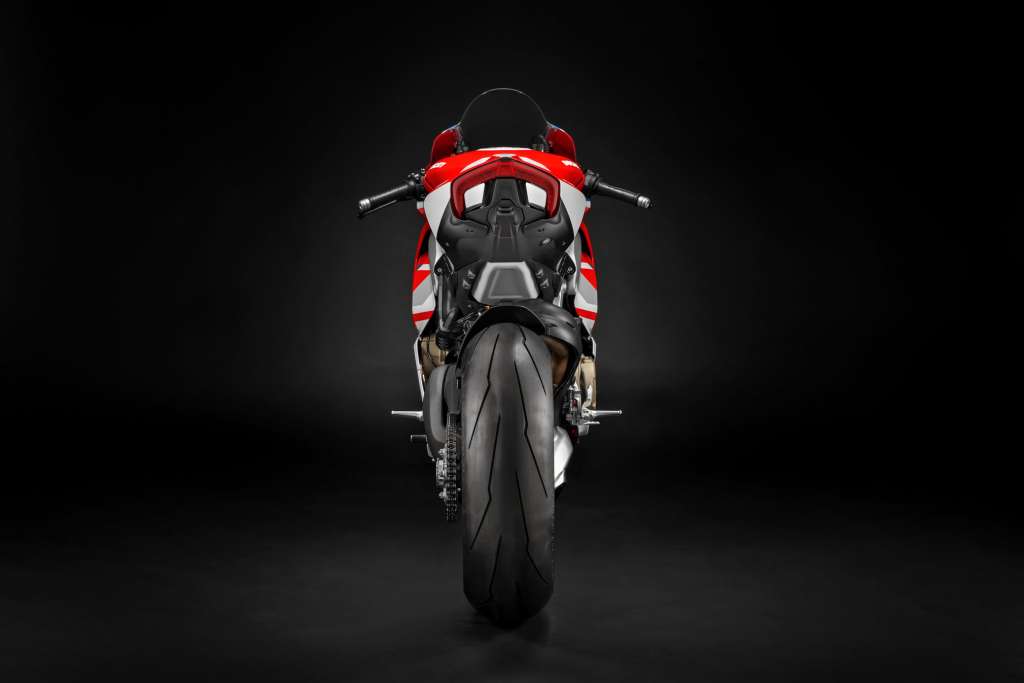 2019 Ducati Panigale V4S Course