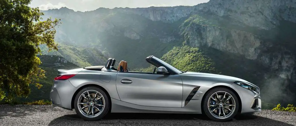 New 2019 BMW Z4 sDrive30i and 2020 BMW Z4 M40i Roadster • Total Motorcycle