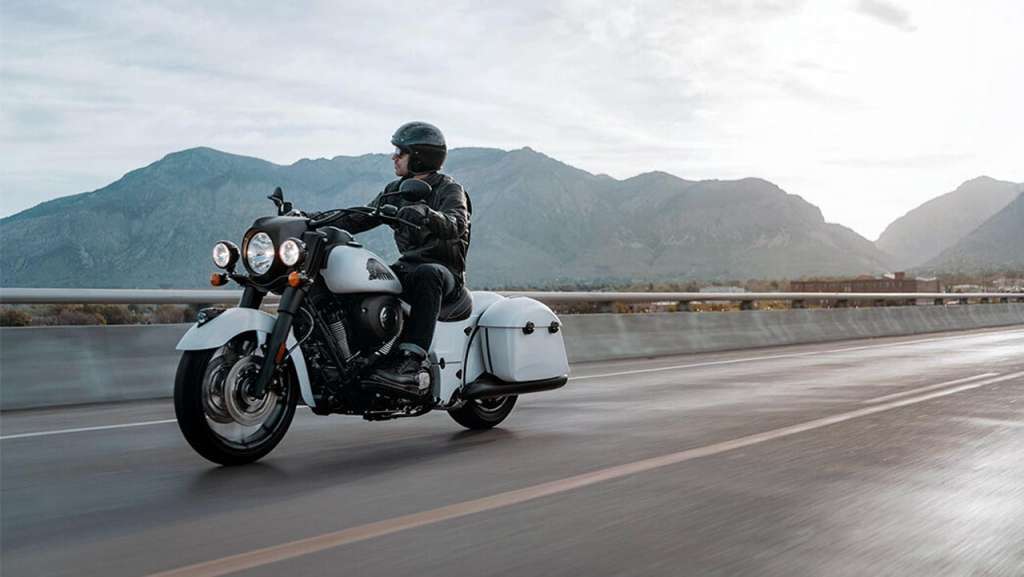 2019 Indian Chieftain Dark Horse 2