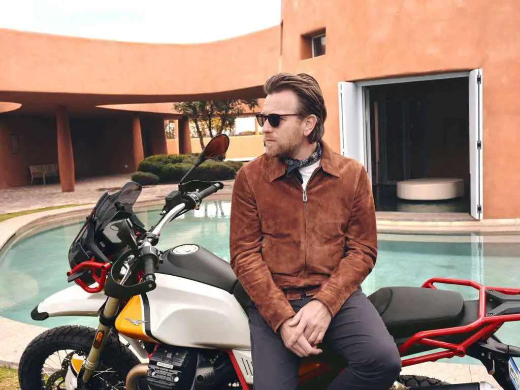 HOLLYWOOD STAR EWAN MCGREGOR IS THE AMBASSADOR FOR THE MOTO GUZZI V85TT