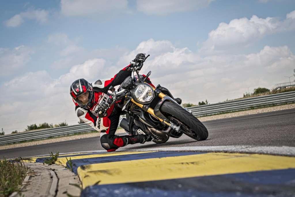 2020 Ducati Monster 1200S