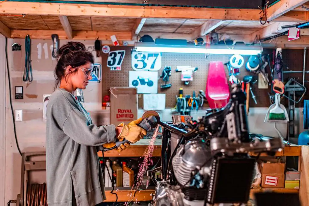 Build Train Race 2020: Highlighting Women and Motorcycle Culture