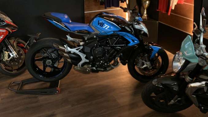 2021-MV-Agusta-Brutale-800-Valterri-Bottas