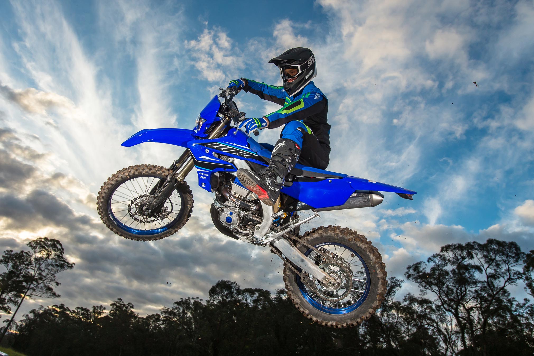 Yamaha WR450F 2021 – Uma 4T super poderosa – MOTOMUNDO