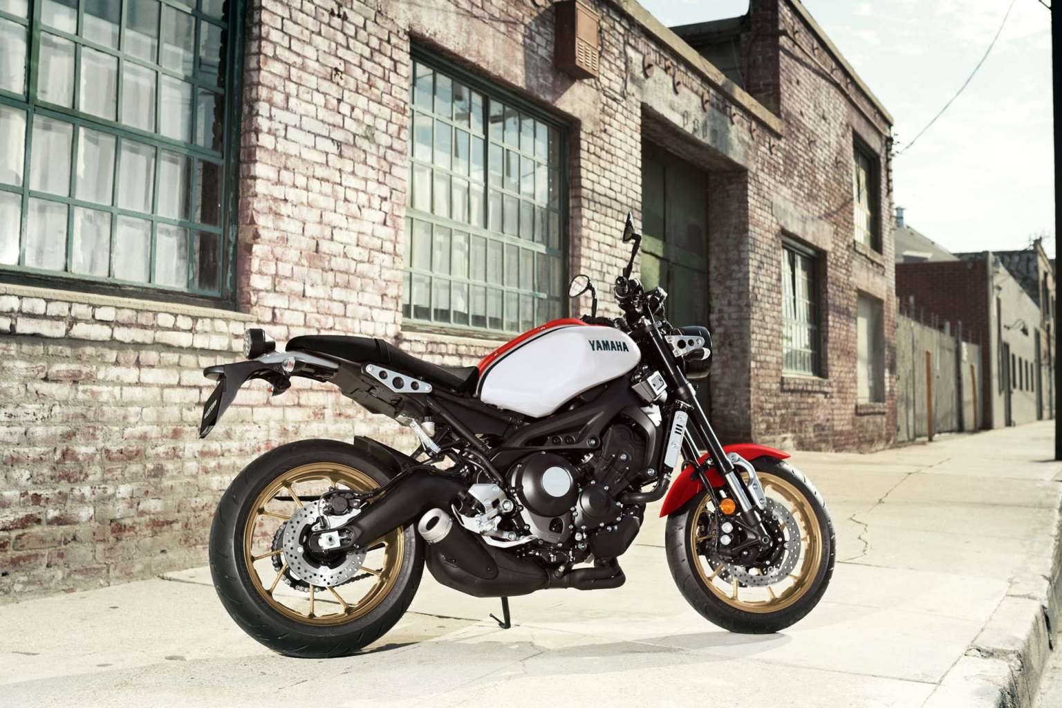 2021 Yamaha XSR900 Guide • Total Motorcycle