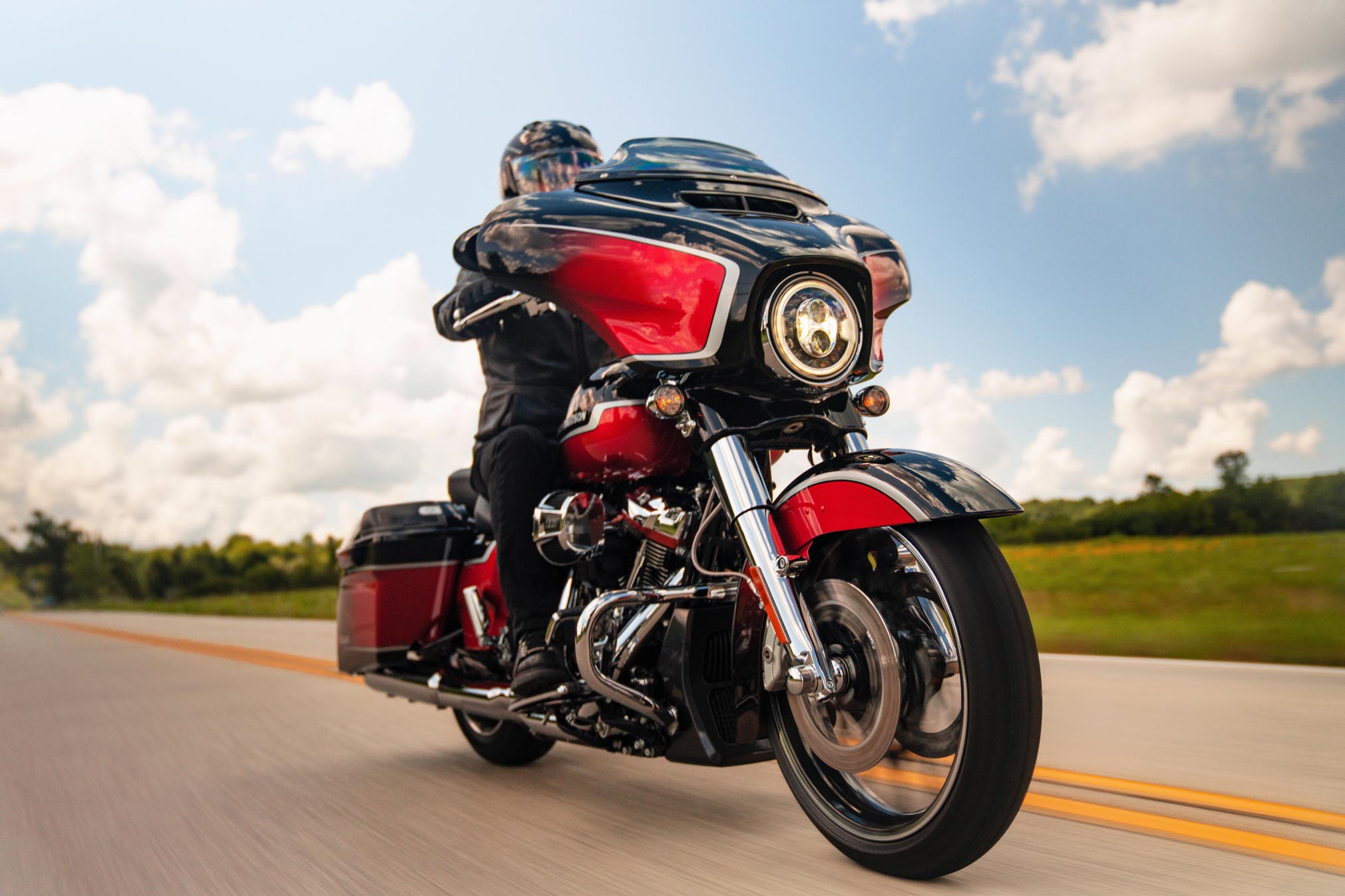 2021 HarleyDavidson CVO Street Glide Guide • Total Motorcycle