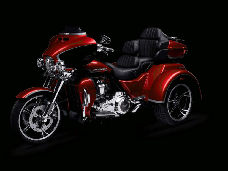2021 harley tri glide cvo