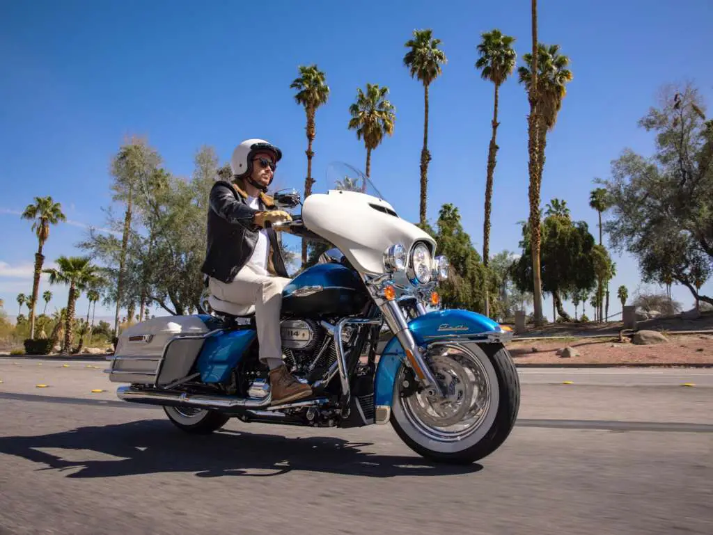 2021 Harley-Davidson Electra Glide Revival