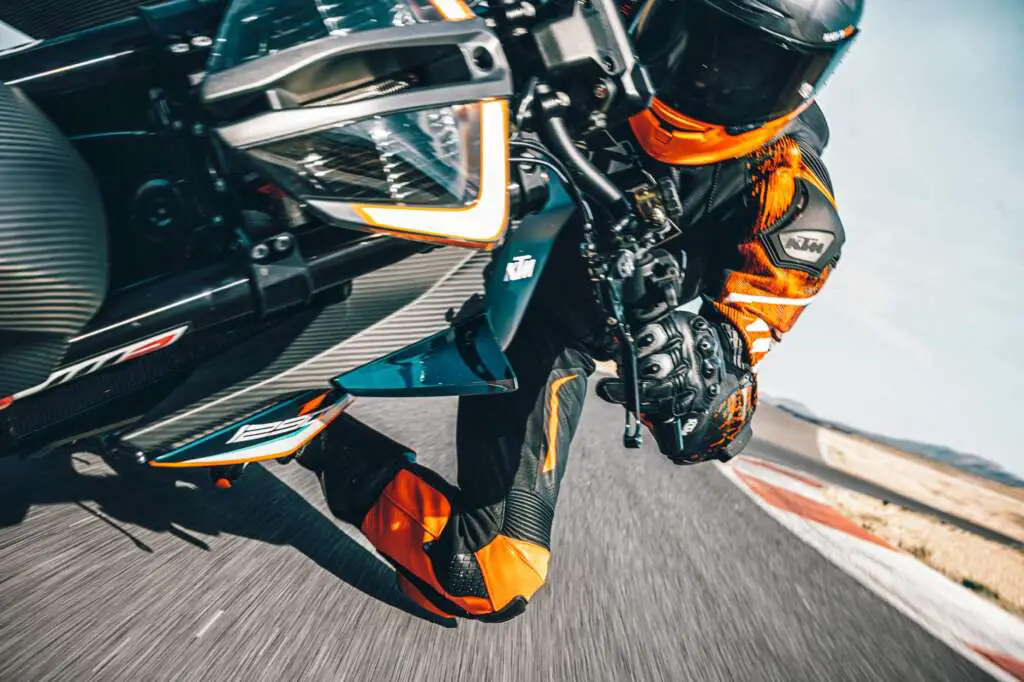 2021 KTM 1290 Super Duke RR