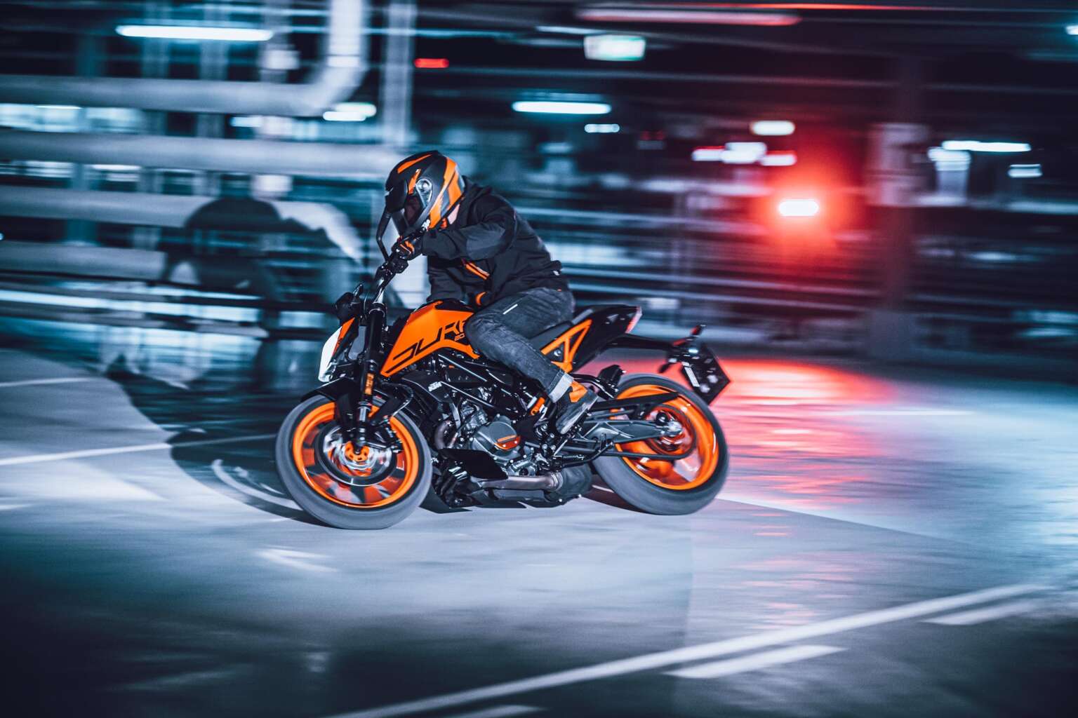 2021 KTM 200 Duke Guide • Total Motorcycle
