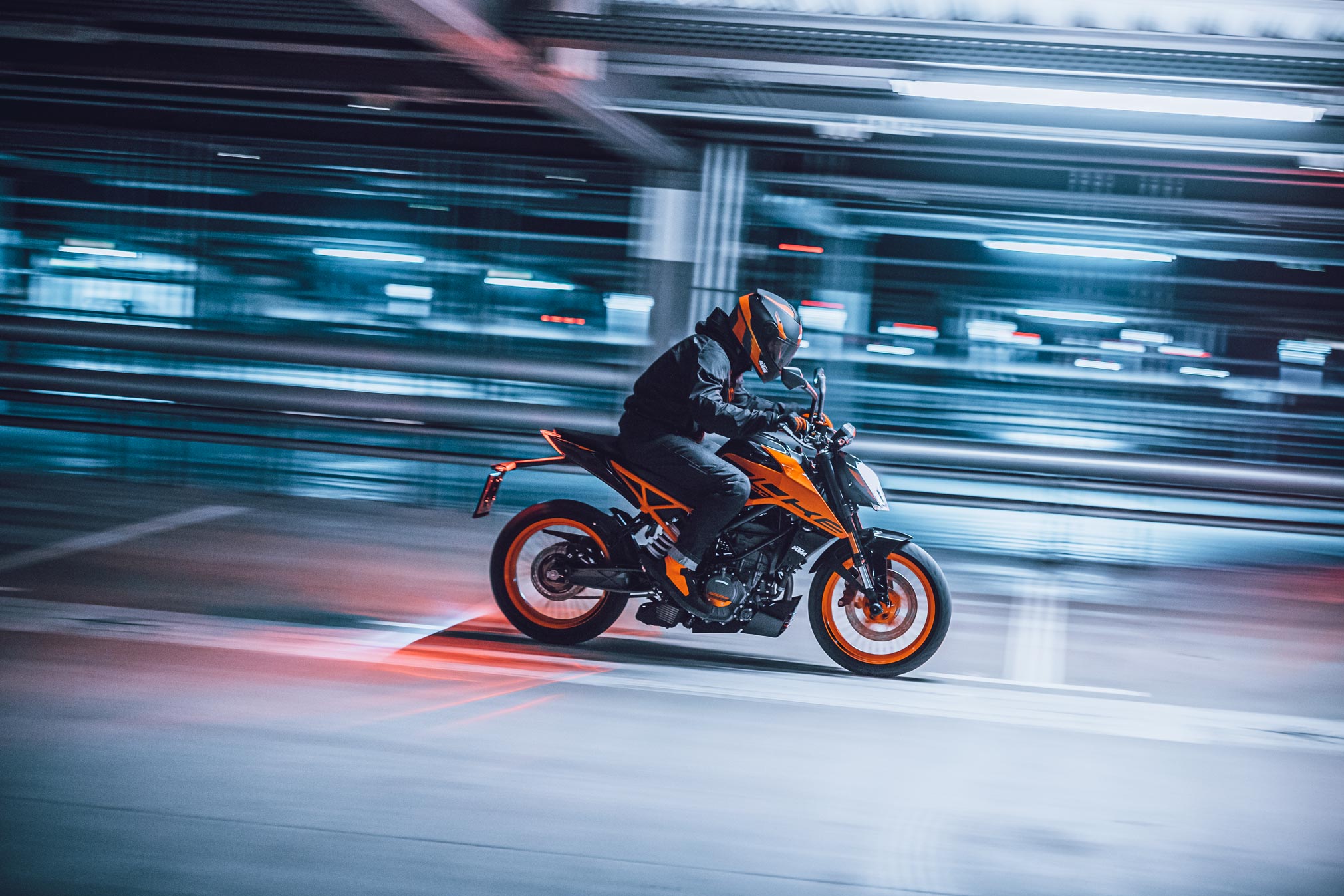 2021 KTM 200 Duke Guide • Total Motorcycle