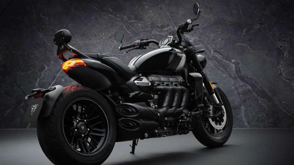 2021 Triumph Rocket 3GT Triple Black Guide • Total Motorcycle