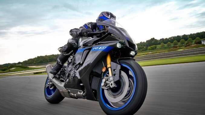 2022 Yamaha YZF-R1M Guide • Total Motorcycle