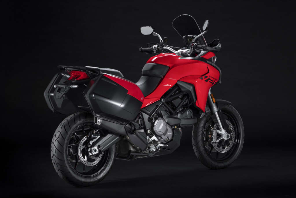 2022 Ducati Multistrada V2S Guide • Total Motorcycle