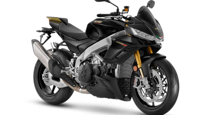 2022-Aprilia-Tuono-V4-Factory1 2022 Aprilia Tuono V4 Factory
