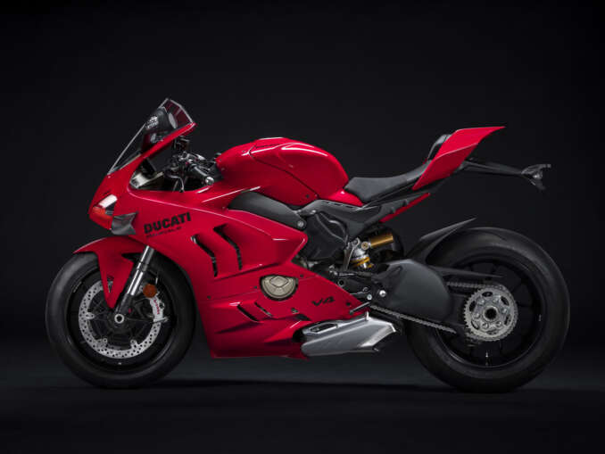 2022 Ducati Panigale V2 Guide • Total Motorcycle