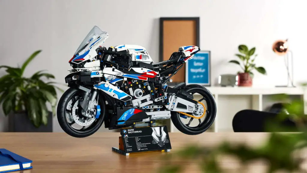 Inspiration Friday: Build Your Own BMW