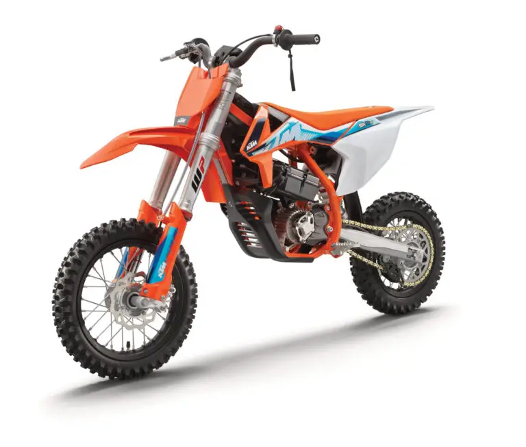 2024 KTM SXE5 Guide • Total Motorcycle