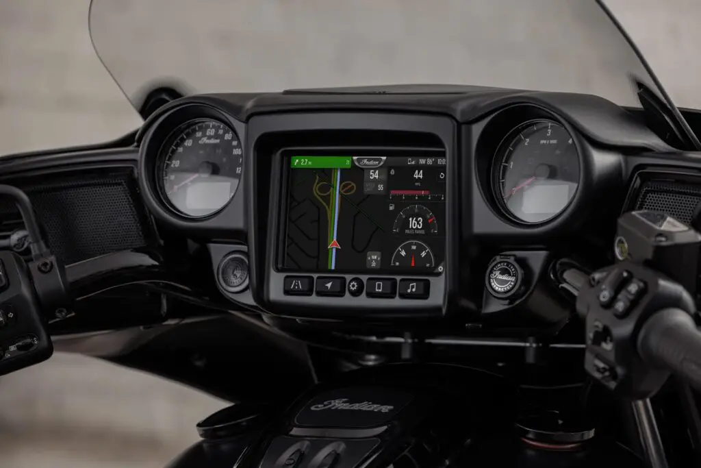 2023 Indian Roadmaster Dark Horse