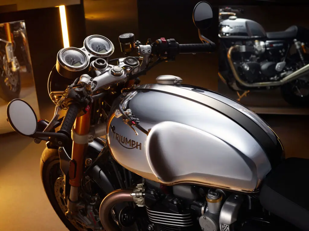 2023 Triumph Thruxton RS Chrome Edition Guide • Total Motorcycle