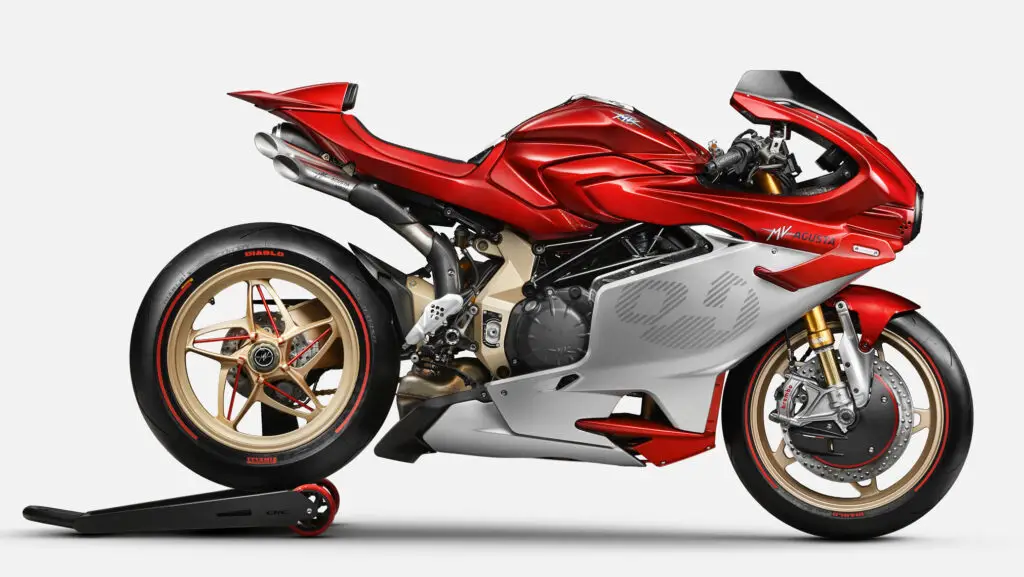 2023 MV Agusta Superveloce 1000 Series Oro Guide • Total Motorcycle