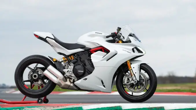 2023 Ducati SuperSport 950S