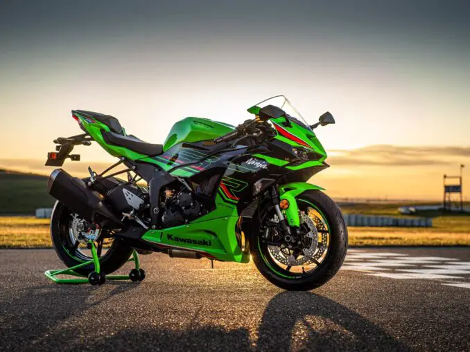 2024 Kawasaki Ninja ZX-6R KRT Edition Guide • Total Motorcycle