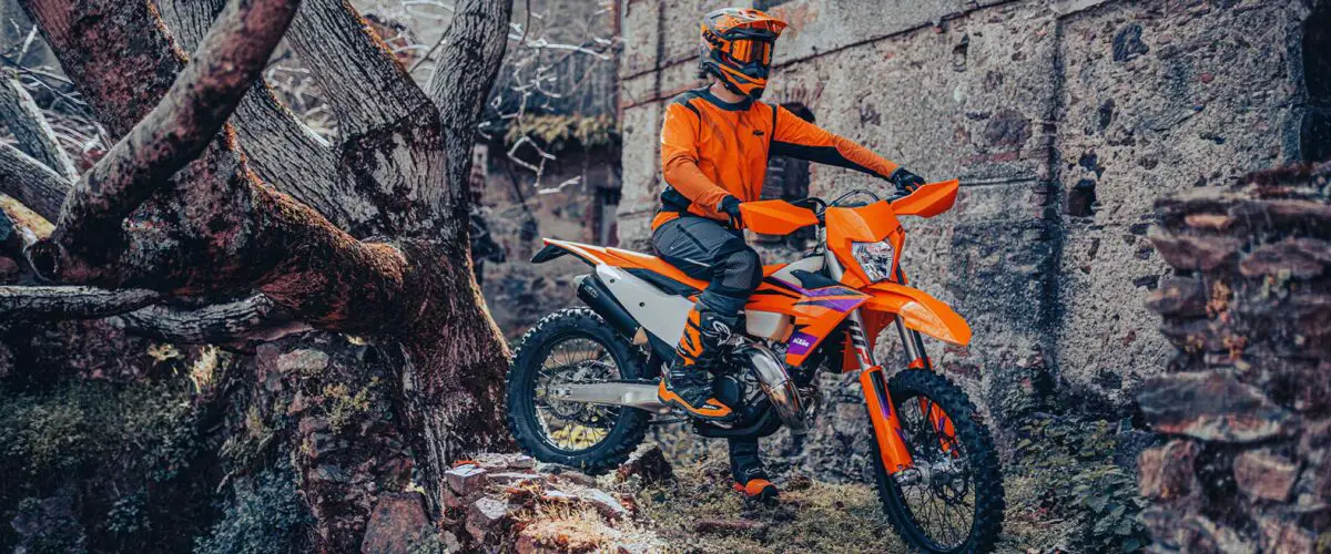 2024 KTM 300 XC-W Guide • Total Motorcycle