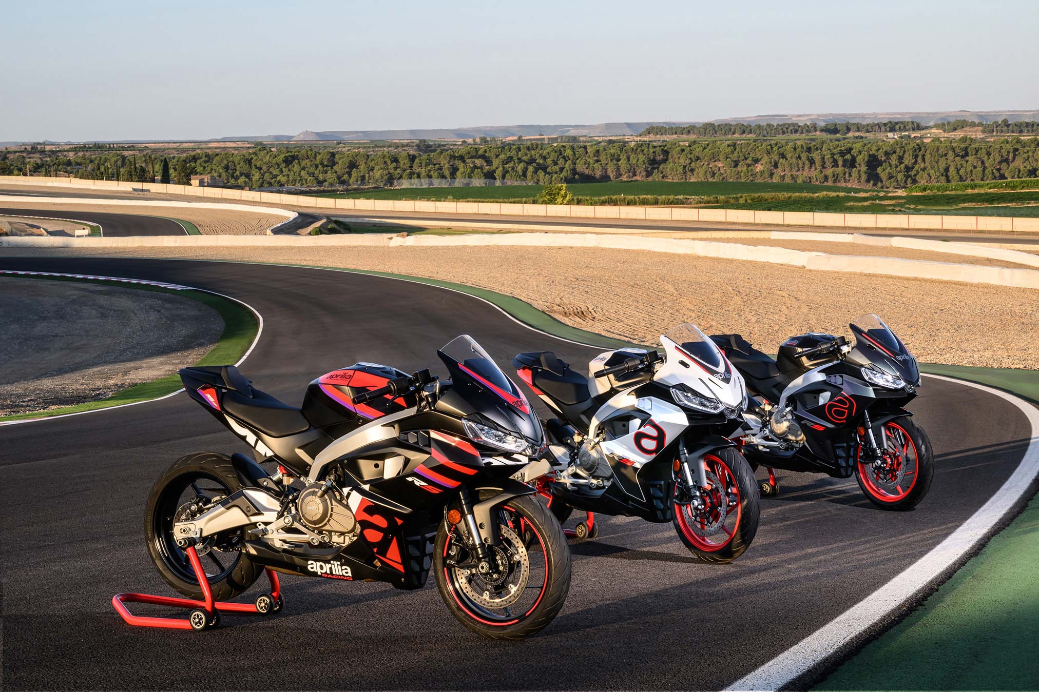 Protections Réservoir Aprilia RS 457 - Autocollants Antidérapants Genouillère, 5 Pièces, Caoutchouc PVC